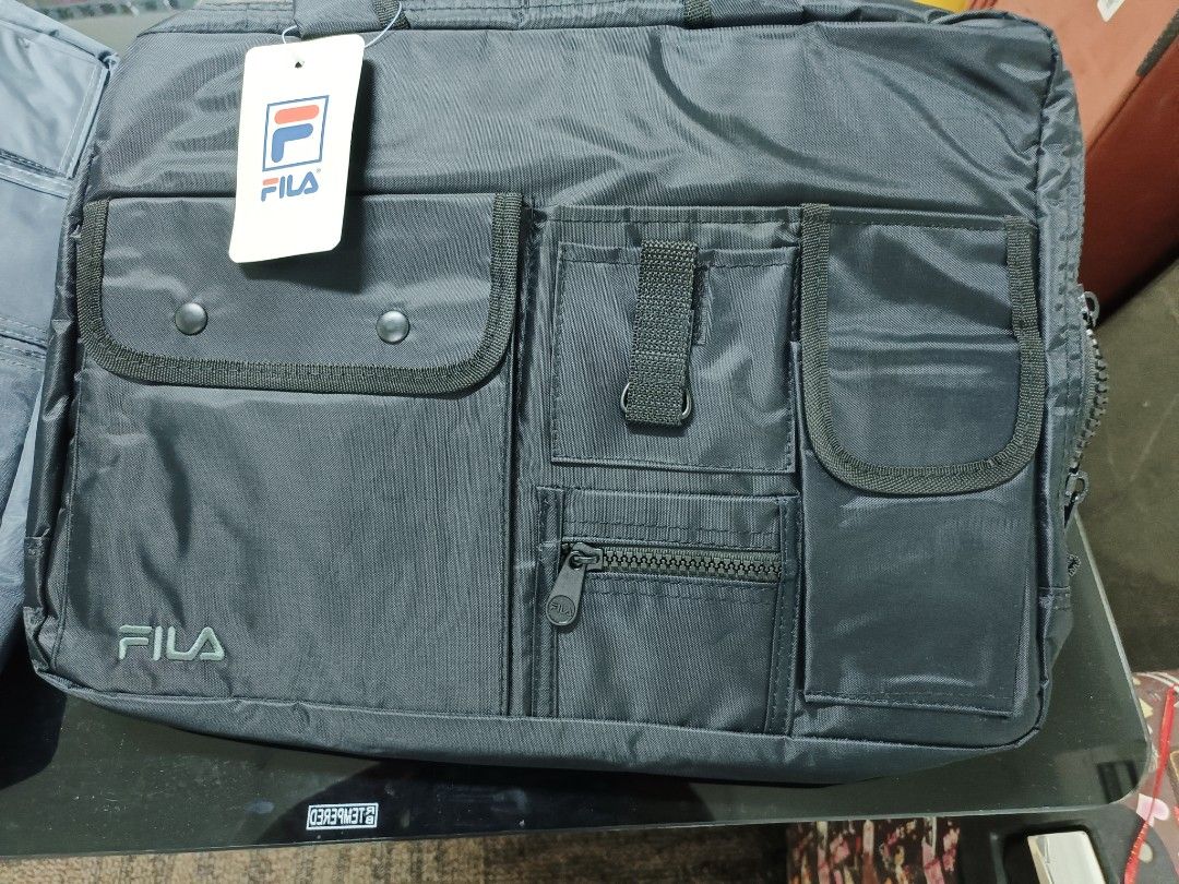 Computer carry bag, Men's Fashion, Bags, Briefcases on Carousell