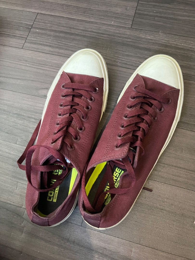 Converse maroon size 8.5 mens Men s Fashion Footwear Sneakers on Carousell