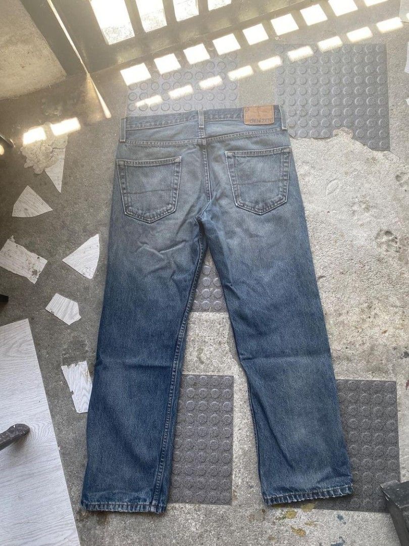 DENIZEN FROM LEVIS 281 STRAIGHT FIT Men s Fashion Bottoms Jeans on Carousell