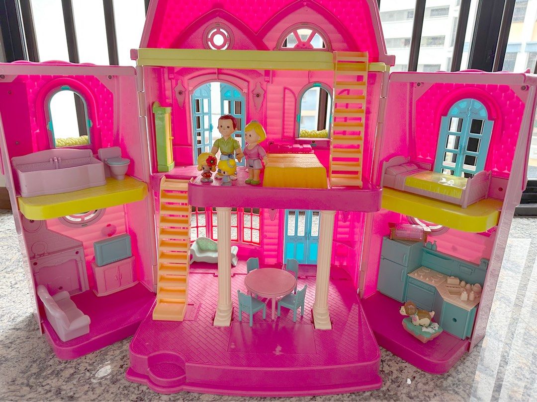 ELC Vintage Doll House