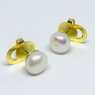 Genuine Japan White Pearl  Stud Earring