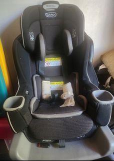 Graco Extend2Fit Baby Car Seat