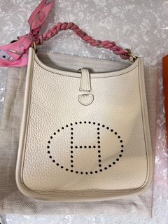 （分類：）位於 。 由 cc.bag 提交（商品編號 1297180515，圖片 1）。簡介： 。