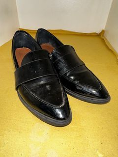 H&M black shoes loafers
