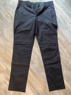H&M 棉質長褲，尺碼 48，腰圍約 33 吋，穿過幾次，狀況良好64169497621121110