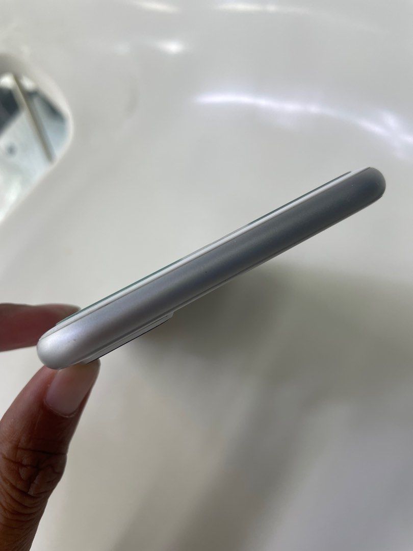 Iphone 8 Plus 64gb (Category: iPhone 8 Series) located in San Juan City. Submitted by tanexsulla42 (Listing ID 1297114195, Image 3). Description: We accept trade in Credit card / Home Credit Shipping Meet ups / Delivery Fb page: Ashley & Lyn.