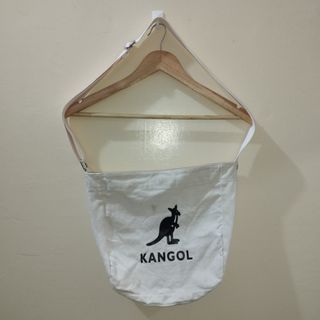 KANGOL CANVAS SLING BAG