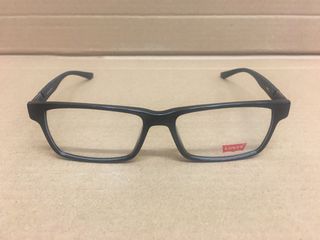 （分類：）位於 。 由 Chan3399 提交（商品編號 1297209326，圖片 1）。簡介： 。