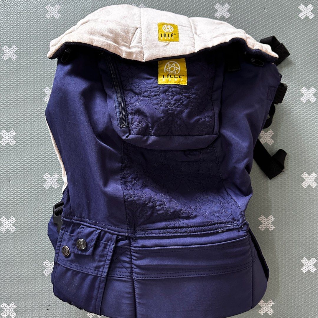 Lillebaby complete embossed 6in1 baby carrier in navy Babies Kids Going Out Carriers Slings on Carousell