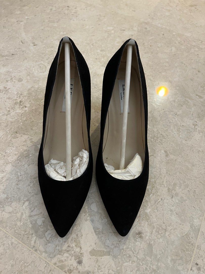 LK BENNETT Tess Suede Pump in Black