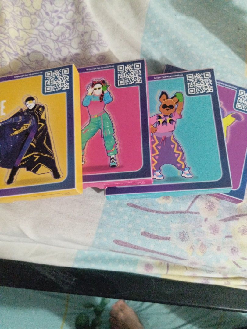 McDonald's Just Dance Toy (4 pieces) (Category: Infant Playtime) located in Manila. Submitted by buttfingerer5000 (Listing ID 1297231670, Image 3). Description: ps: nakabalik na sa box ang mga laruan. bilhin niyo nalang haha nakatambak lang po kasi sa kuwarto ko 🙏🙏 (tulungan niyo ako sa ipon ko para sa iphone 12. maraming salamat sa susuporta! 🙏😭).