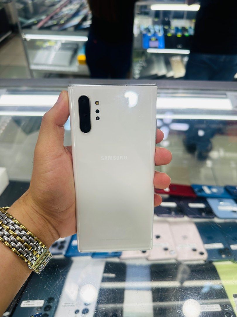 NOTE 10 PLUS 5G KOREAN VARIANT SINGLE SIM (Category: Samsung) located in San Juan City. Submitted by Khalidmgdla08 (Listing ID 1297191628, Image 1). Description: NREASON FOR SELLING: "BUY AND SELL" "OPEN FOR SWAP/TRADE" ➡️CASH ON DELIVERY "AROUND METRO MANILA" (EVEN SWAPPING)🛵🏠 ➡️We also ship nationwide but "Payment first policy" 📍 ➡️My physical store is in Greenhills Shopping Center, San Juan City 🤝❤️ ➡️We also accept Cash/Gcash/Banktransfer