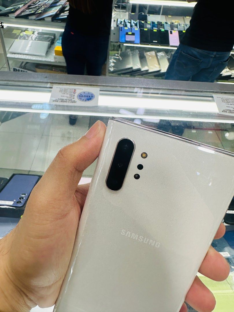 NOTE 10 PLUS 5G KOREAN VARIANT SINGLE SIM (Category: Samsung) located in San Juan City. Submitted by Khalidmgdla08 (Listing ID 1297191628, Image 2). Description: NREASON FOR SELLING: "BUY AND SELL" "OPEN FOR SWAP/TRADE" ➡️CASH ON DELIVERY "AROUND METRO MANILA" (EVEN SWAPPING)🛵🏠 ➡️We also ship nationwide but "Payment first policy" 📍 ➡️My physical store is in Greenhills Shopping Center, San Juan City 🤝❤️ ➡️We also accept Cash/Gcash/Banktransfer