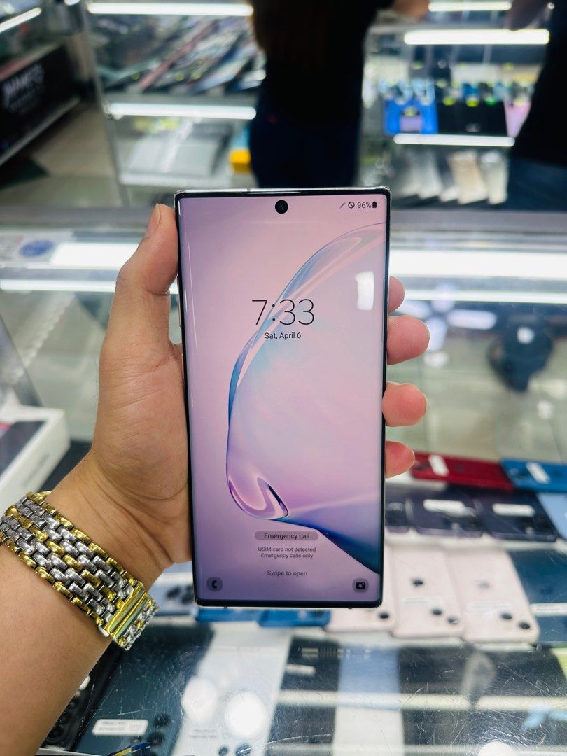 NOTE 10 PLUS 5G KOREAN VARIANT SINGLE SIM (Category: Samsung) located in San Juan City. Submitted by Khalidmgdla08 (Listing ID 1297191628, Image 3). Description: NREASON FOR SELLING: "BUY AND SELL" "OPEN FOR SWAP/TRADE" ➡️CASH ON DELIVERY "AROUND METRO MANILA" (EVEN SWAPPING)🛵🏠 ➡️We also ship nationwide but "Payment first policy" 📍 ➡️My physical store is in Greenhills Shopping Center, San Juan City 🤝❤️ ➡️We also accept Cash/Gcash/Banktransfer