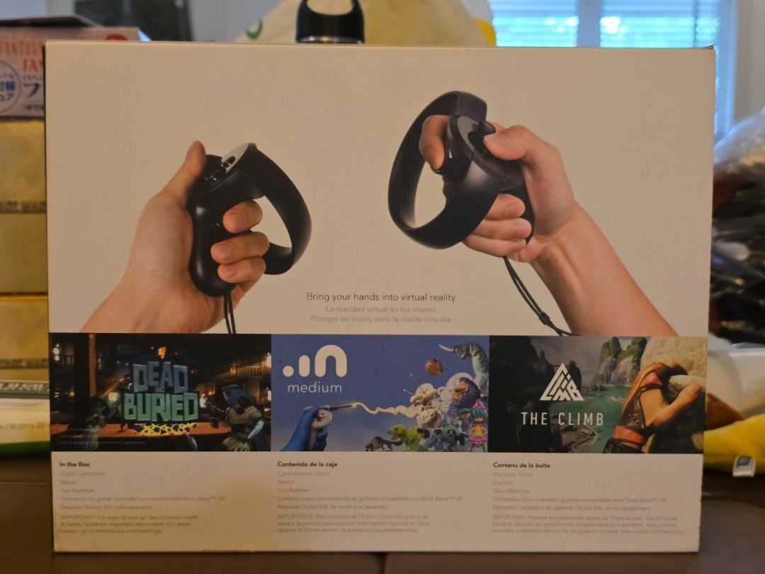 Oculus rift touch controllers - Controller only (Category: Other Accessories) located in Kuala Lumpur. Submitted by mrcray (Listing ID 1297070149, Image 2). Description: Oculus rift touch controllers - Controller only Full set with box Controller only , no motion sensors.