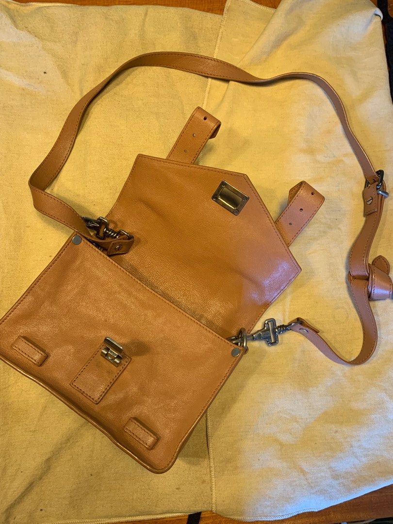 Proenza Schouler 1 (Category: Luxury Bags & Wallets) located in Paranaque City. Submitted by huncho.haul (Listing ID 1297070013, Image 3). Description: Inclusion: Dust Bag / Receipt Purchased in Los Angeles, California Condition: Good Condition, sign of usage, used but not abused. Pm for more details.