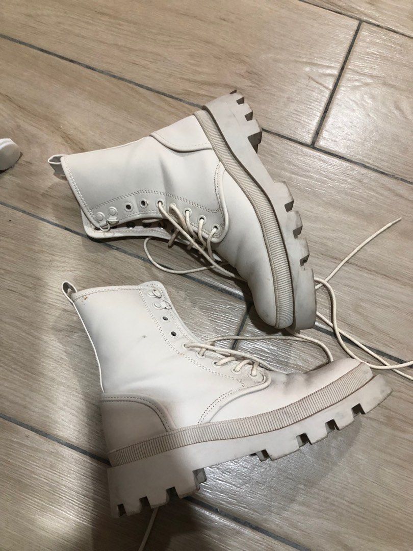 Pull and bear white boots new arrivals