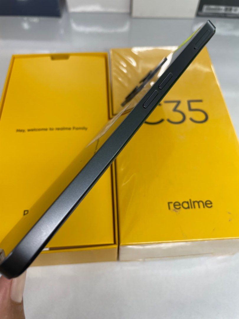 Realme C35 64gb 4g ram (Category: Realme) located in San Juan City. Submitted by tanexsulla42 (Listing ID 1297149685, Image 3). Description: We accept trade in Credit card / Home Credit Shipping Meet ups / Delivery Fb page: Ashley & Lyn.