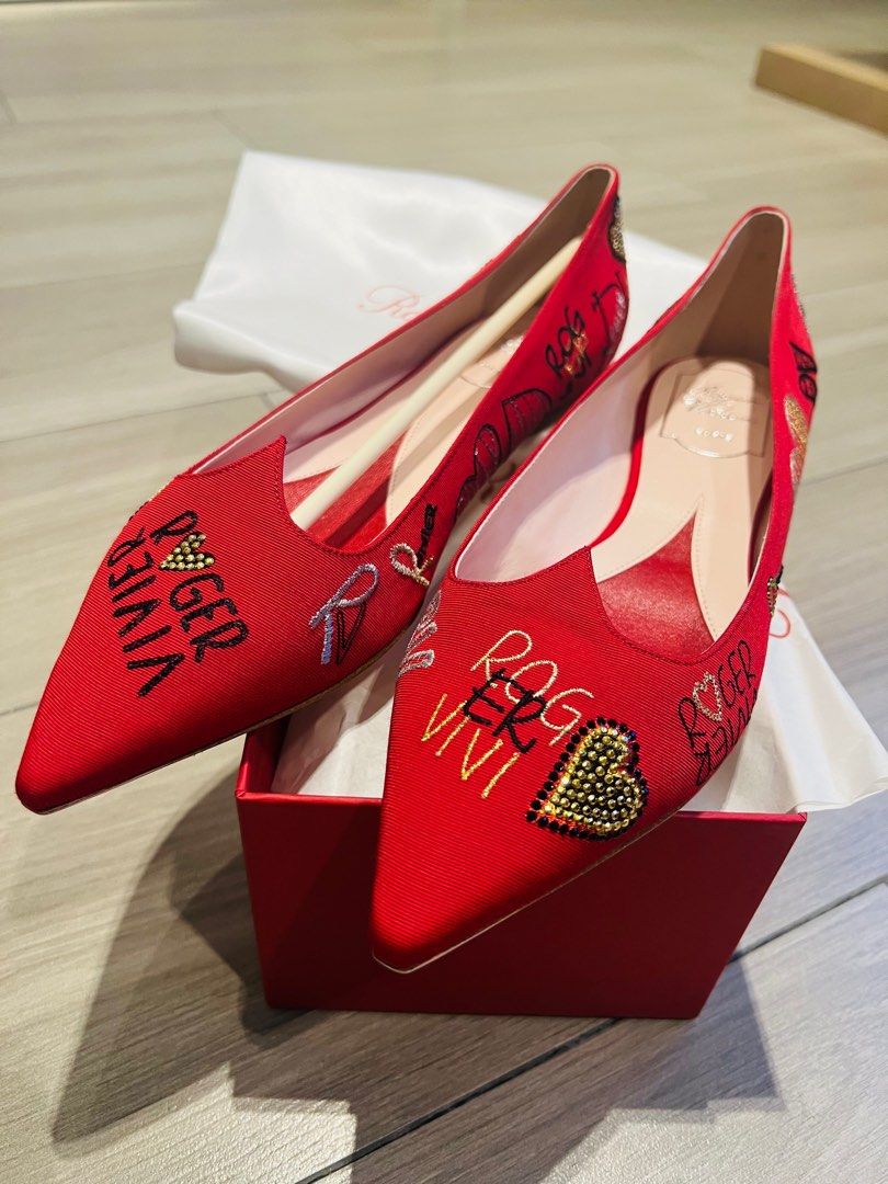 Roger Vivier *limited edition~I Love Vivier*, 名牌, 鞋及波鞋 