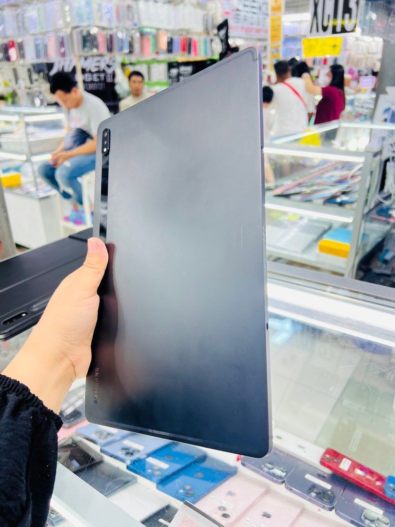 Samsung Tab S8 Plus 256gb FU May pink sa camera (Category: Android) located in San Juan City. Submitted by javedsgadgetshop (Listing ID 1297066578, Image 2). Description: OPEN FOR INSTALLMENT VIA CREDIT CARD/GGIVES & SWAP/TRADE-IN! WE BUY AND SELL ( ANYKINDS OF UNIT BINIBILI PO NAMIN)! PTPA : Padelete po f bawal Read ❗️Onhand ‼️ Samsung Tab S8+ 5G (May pink sa Camera) •256gb •NTC Variant •Good batt health •Factory Unlock •95% Smoothness •No hidde