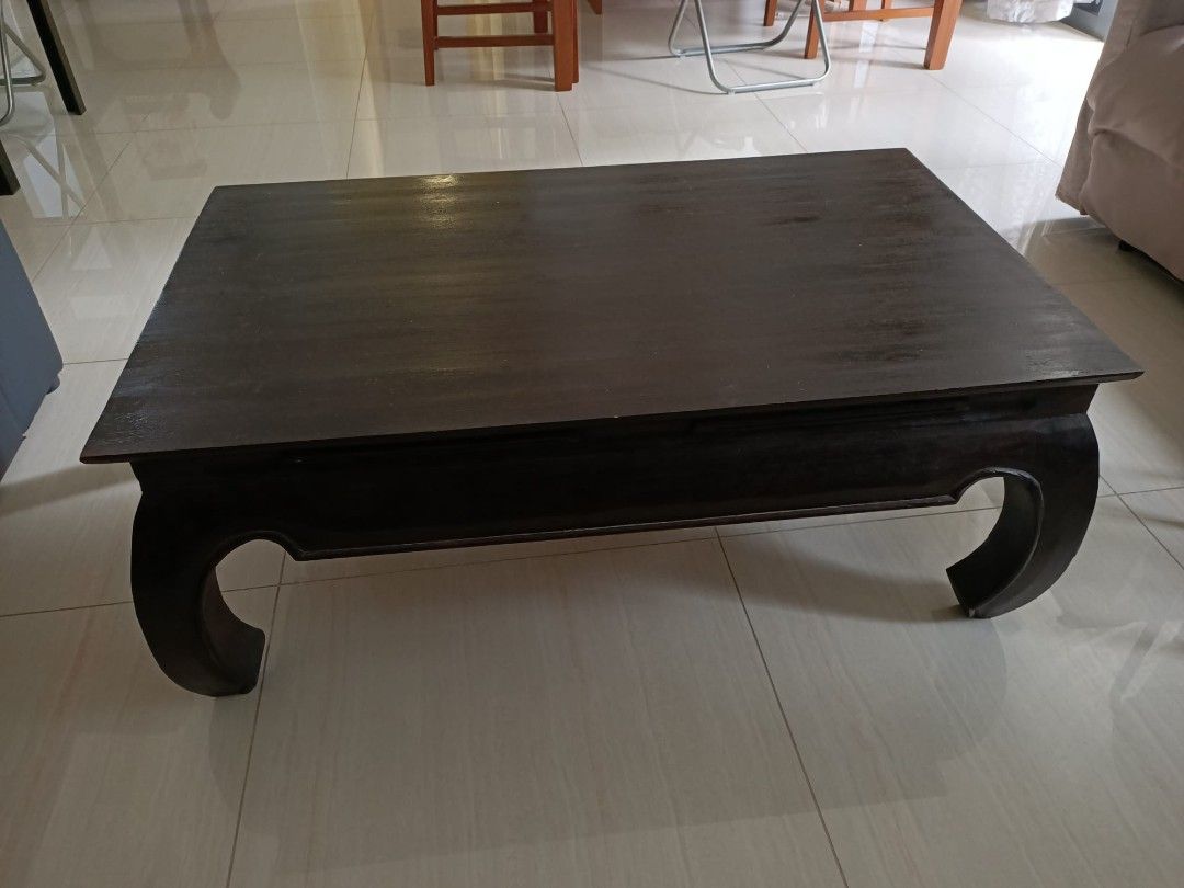 Solid wood coffee table (Category: Tables & Sets) located in Singapore. Submitted by daeshy (Listing ID 1297069658, Image 3). Description: solid wood coffee table. wood in good condition. self-pickup.