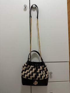 （分類：）位於 。 由 islaB.store 提交（商品編號 1297124082，圖片 1）。簡介： 。