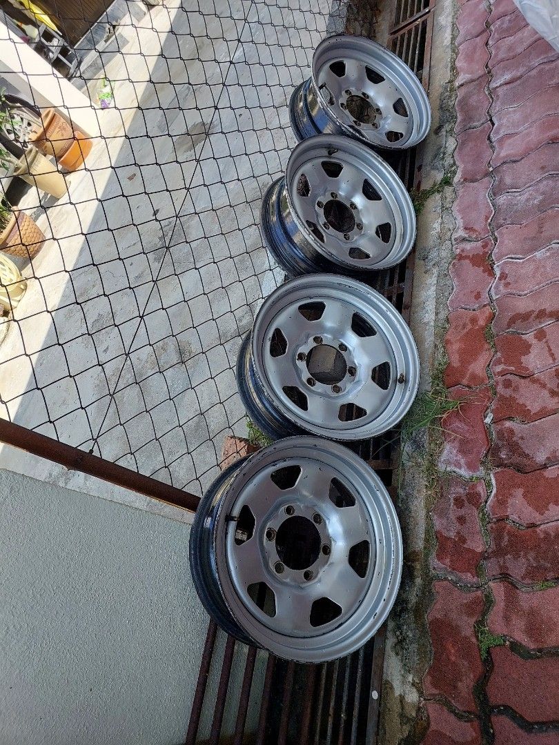 Toyota land cruiser LJ70 Steel Rim. 4 pc., Auto Accessories on Carousell