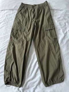 (Category: ) located in . Submitted by clothes_ys (Listing ID 1297178802, Image 1). Description: .
