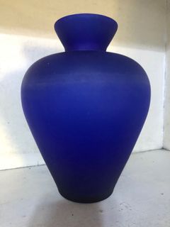 Vintage Blue glass flower vase