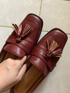 Women’s Leather Shoes by Juanita Studio