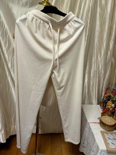 白色闊腳褲 bottoms64197339111170110