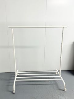 （分類：）位於 。 由 klaiii 提交（商品編號 1297356145，圖片 1）。簡介： 。