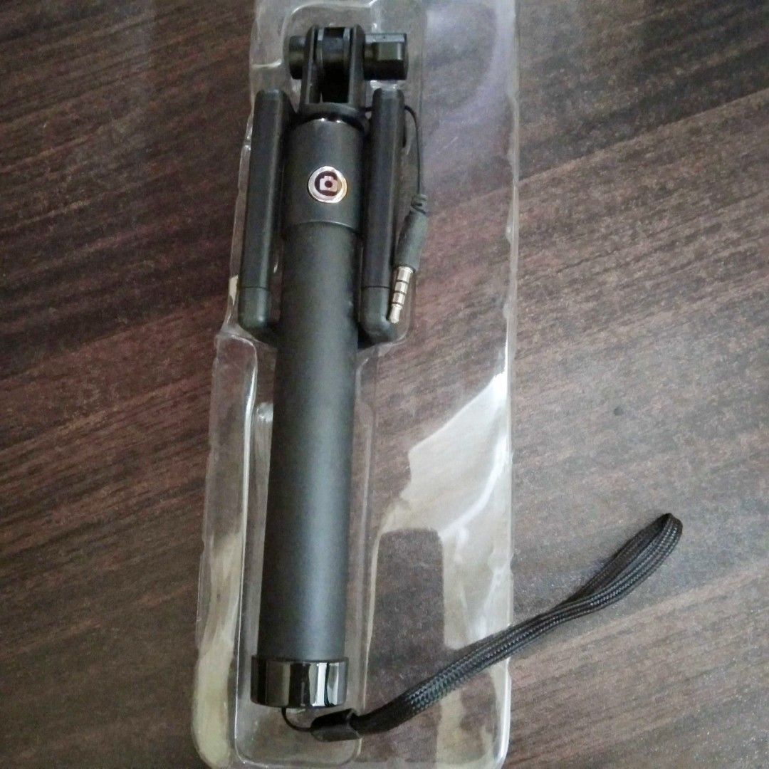 Anko Selfie Scope (Category: Mounts & Holders) located in Rizal. Submitted by TheSweetSpotShoppe (Listing ID 1297324359, Image 2). Description: • Anko Selfie Scope.