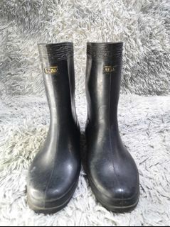 Asahi Black Rain Boots