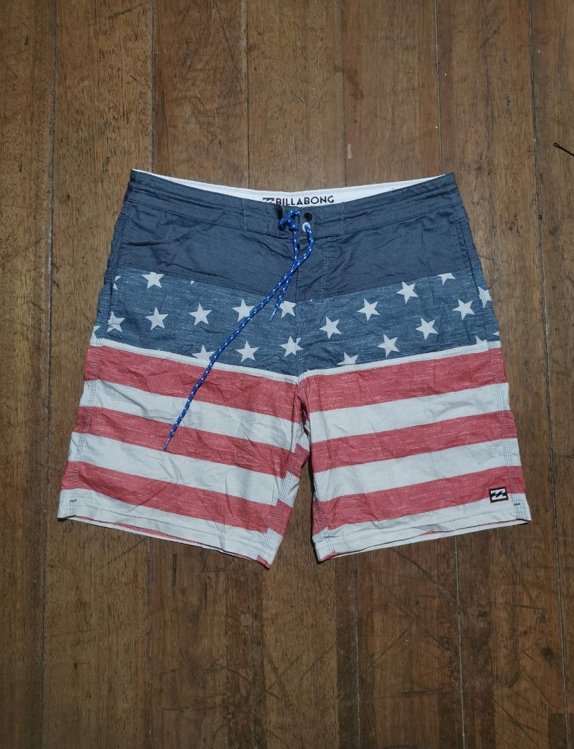 Billabong stretchable boardshorts 3 pockets (Category: Swim Trunks & Board Shorts) located in Lapu Lapu. Submitted by cryptocoryne (Listing ID 1297369134, Image 1). Description: Billabong stretchable boardshorts 3 pockets 34x18 excellent condition looks new no isssue.