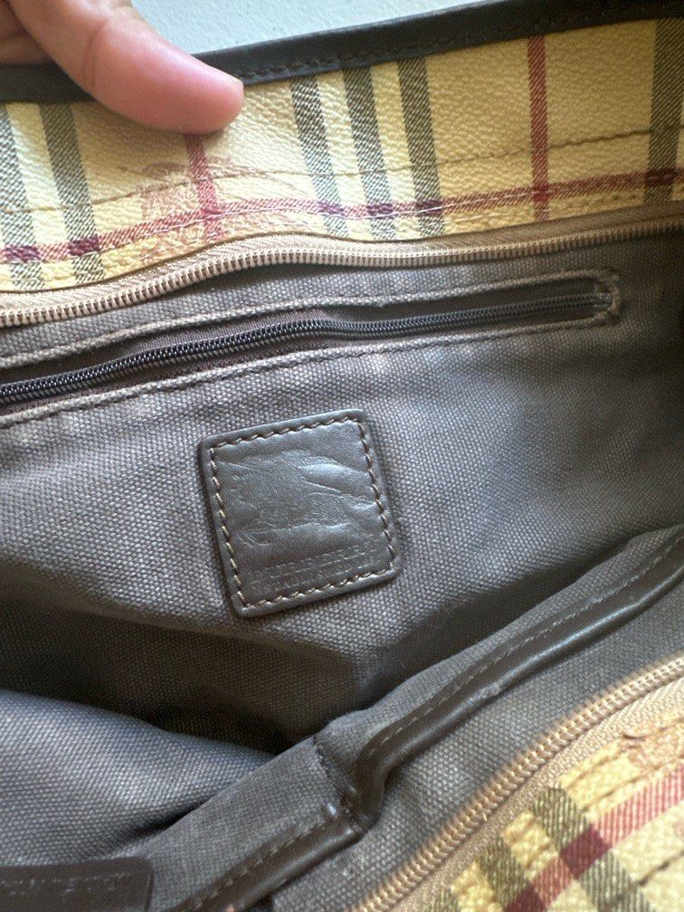 Burberry Haymarket Nova handbag (Category: Luxury Bags & Wallets) located in Bacoor. Submitted by rafaellas_closet (Listing ID 1297258868, Image 2). Description: ‼️DECLUTTERING PERSONAL PRE LOVED ‼️ 📌Has minor flaws due to storage 📌No available dustbag 📌Open for meet up in nearby areas 📌Can DM me for more detailed photo .