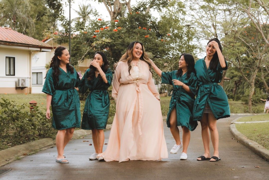 Wedding robes plus size best sale