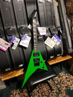 (Category: ) located in . Submitted by JamcrewMusicStudio (Listing ID 1297314417, Image 1). Description: .