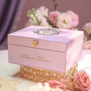 ONHAND 💜 Flower Knows 🪻Strawberry Rococo Limited Edition Purple Pearl Makeup and Jewelry Storage box with Mirror