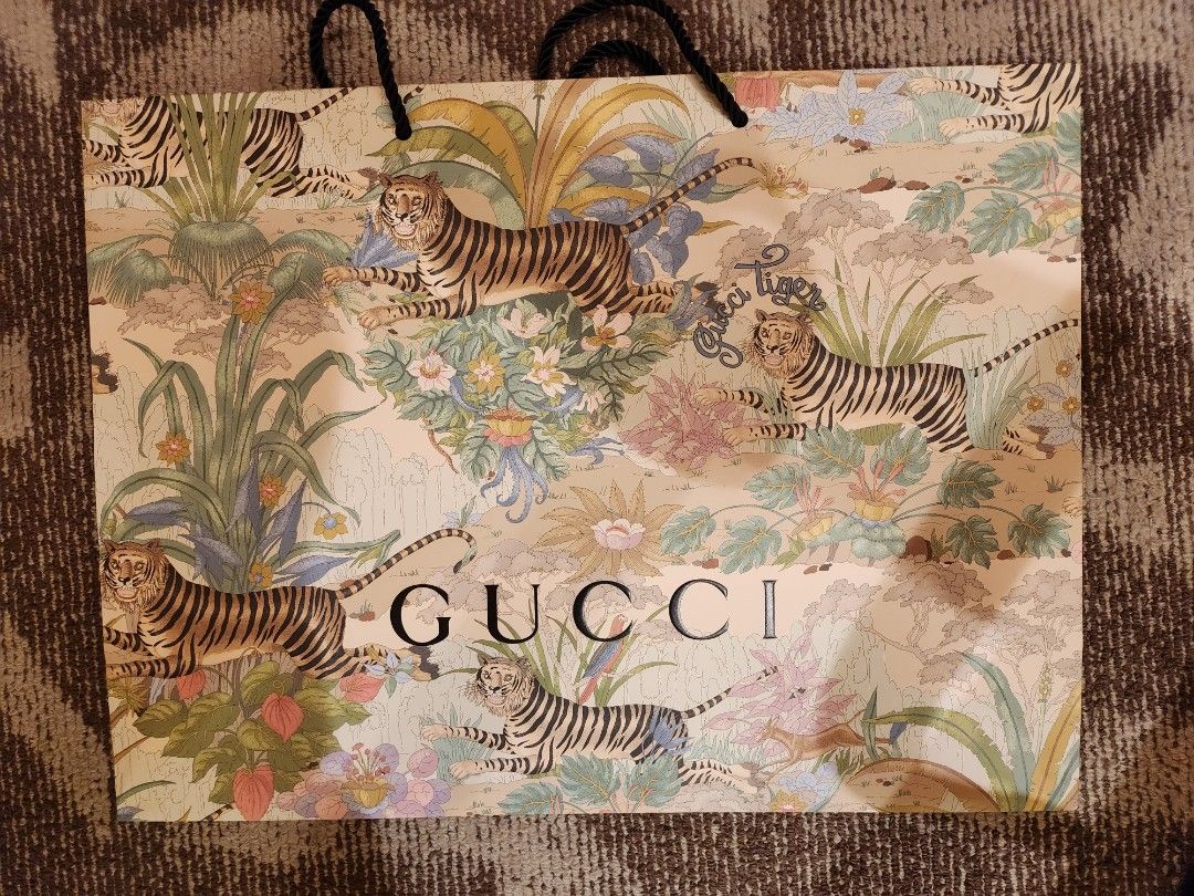 Gucci Paperbag (Category: Luxury Bags & Wallets) located in Manila. Submitted by berrylover123 (Listing ID 1297359584, Image 1). Description: .