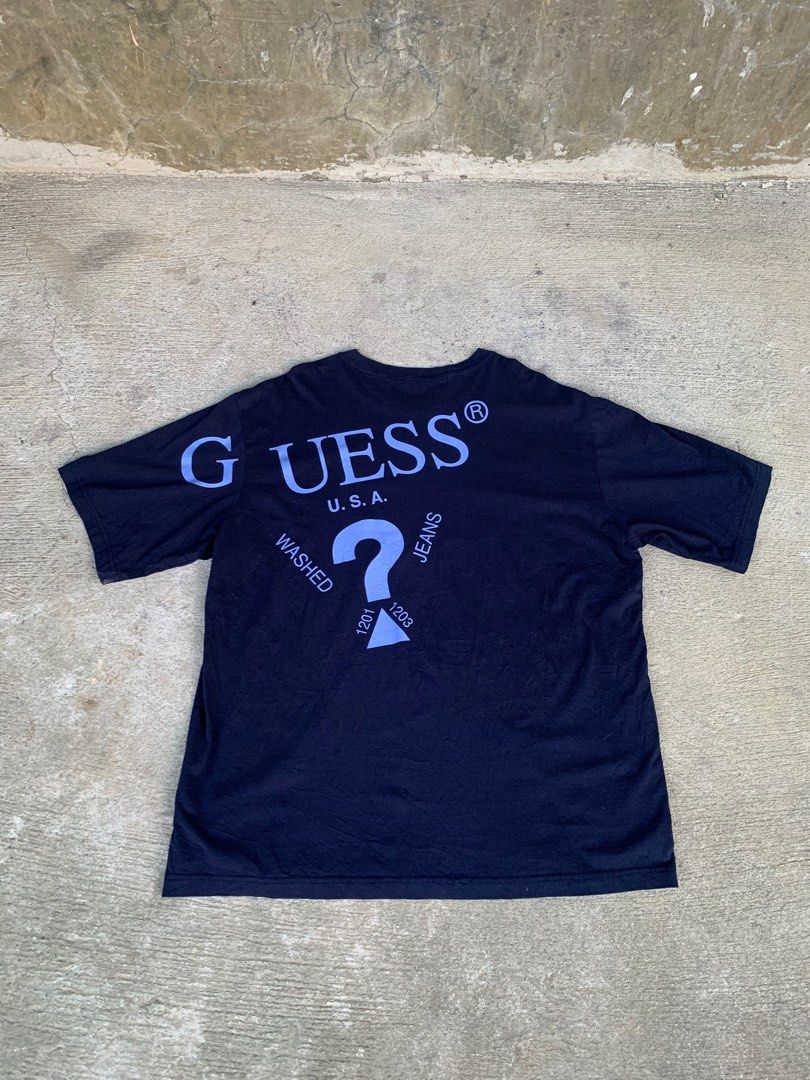 Guess Tee (Category: Tshirts & Polo Shirts ) located in Barobo. Submitted by 3ftyyy1 (Listing ID 1297347243, Image 2). Description: Guess big logo Size xxl on tag 9.8/10 color rate As new condition No issue 📩 📍Mindanao Surigao del Sur .