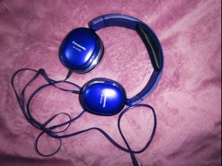 Headphones (Panasonic RP-HX350)