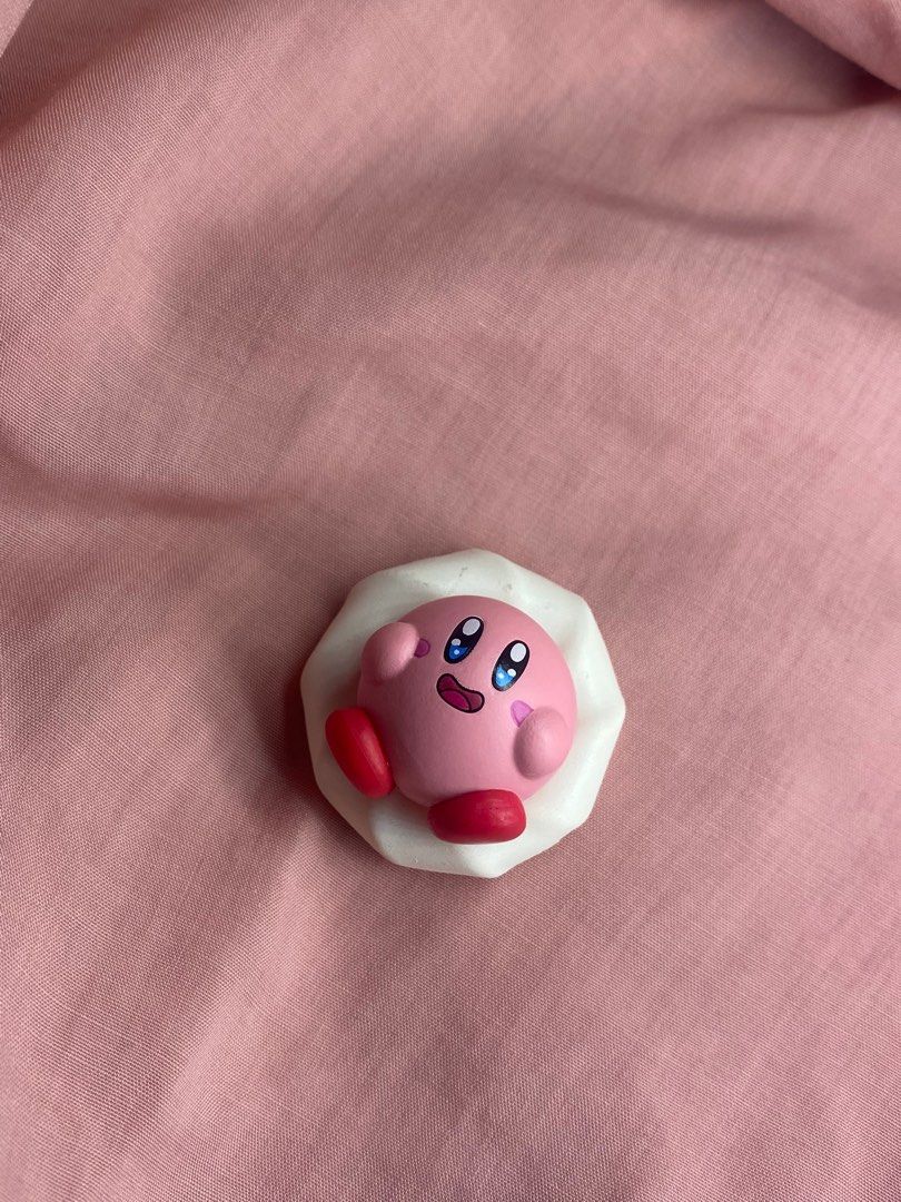 Kirby Collectables (Category: Designer & Blind Box Toys) located in Muntinlupa City. Submitted by yvnmrk (Listing ID 1297333684, Image 1). Description: From Don Quijote Vending machine (SG) Brand new! .