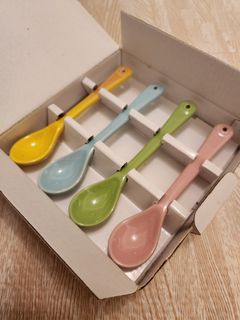 （分類：）位於 。 由 bright.charlotteman 提交（商品編號 1297351099，圖片 1）。簡介： 。
