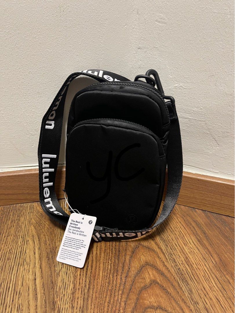 Lululemon The Rest is Written Crossbody Bag 2L