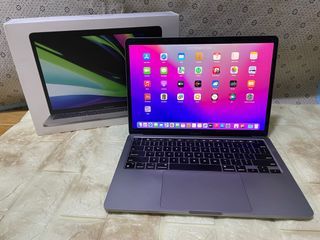 MacBook Pro 13inch M1 2020 model 8gb 256 ssd with box spacegray