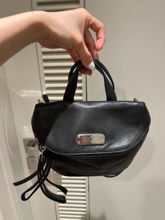 （分類：）位於 。 由 dododo555 提交（商品編號 1297383700，圖片 1）。簡介： 。