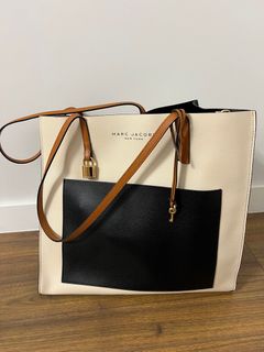 （分類：）位於 。 由 ____micaelaaaa 提交（商品編號 1297345277，圖片 1）。簡介： 。