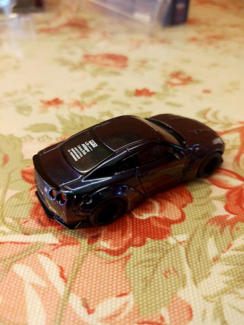 Mini GT #39 LBWK Nissan Skyline GTR R35 Magic Purple, Hobbies & Toys ...