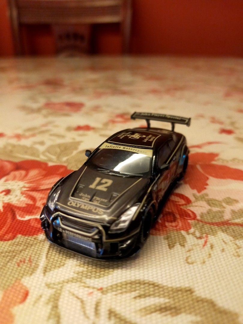 Mini GT LBWK Nissan Skyline GTR R35 JPS, Hobbies & Toys, Toys & Games ...